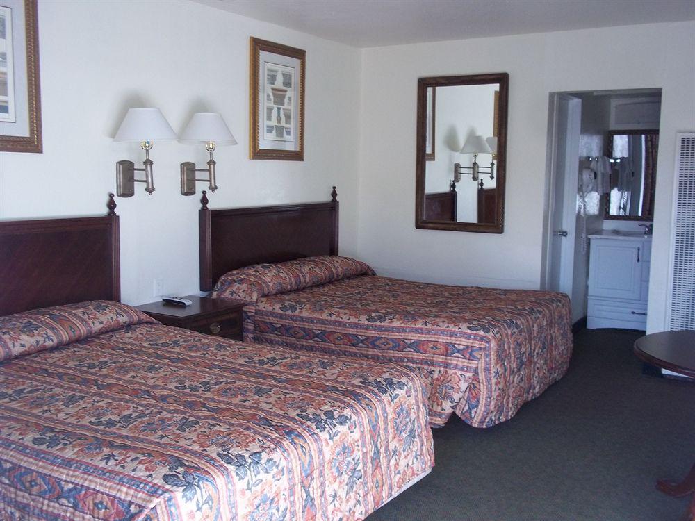 American Regency Inn Williams Eksteriør bilde